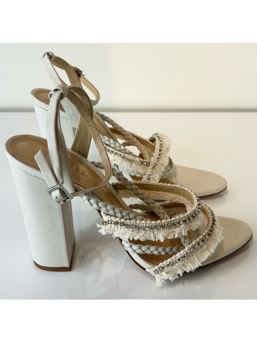 NEW SCHUTZ REVOLVE IVORY SANDALS - Picture 4 of 13